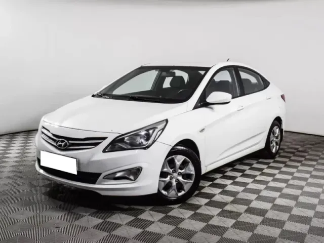 Hyundai Solaris, I Рестайлинг — фото 1