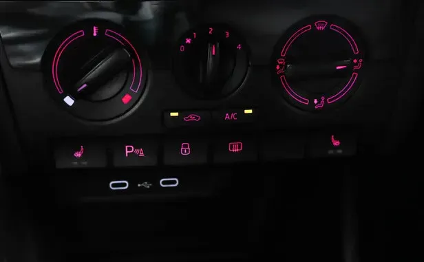 Volkswagen Polo, VI — фото 10