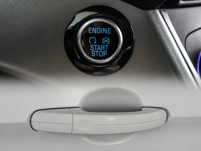 Ford Kuga, II Рестайлинг — фото 10