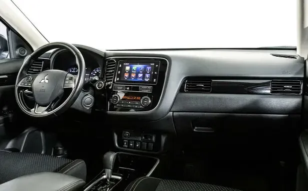 Mitsubishi Outlander, III Рестайлинг 3 — фото 5
