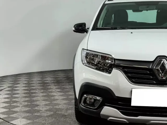 Renault Sandero, II Рестайлинг — фото 9