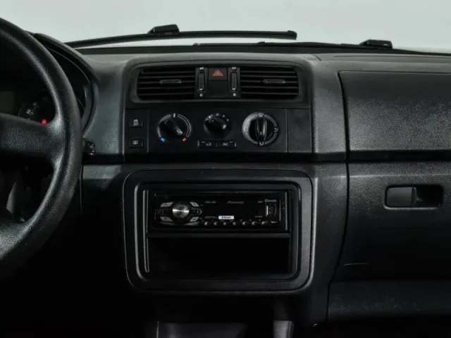 Skoda Fabia, II Рестайлинг — фото 13