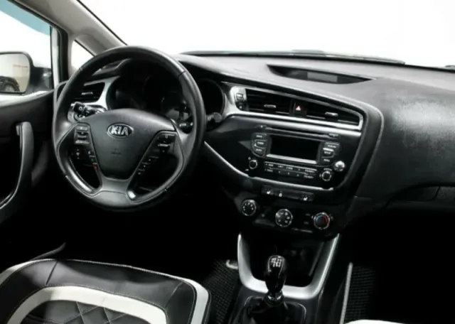 Kia Ceed, II Рестайлинг — фото 5