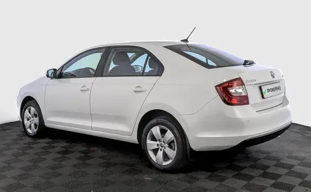 Skoda Rapid, I Рестайлинг — фото 4