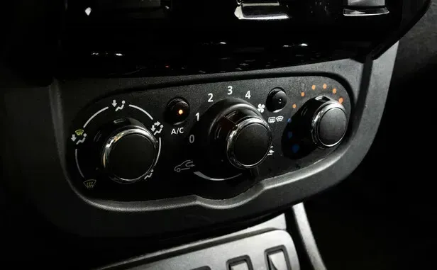 Renault Duster, I Рестайлинг — фото 14