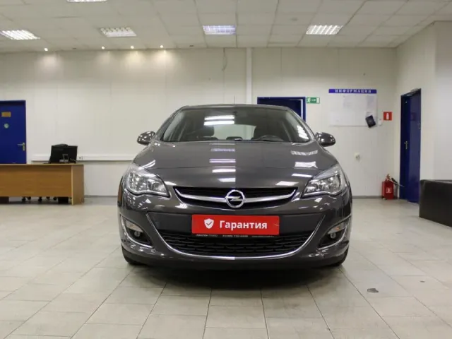 Opel Astra, J Рестайлинг — фото 1