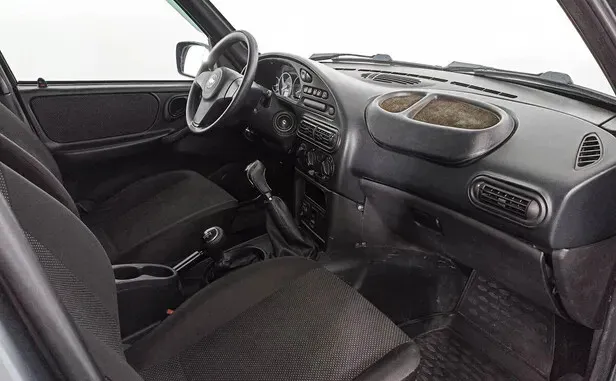 Chevrolet Niva, I Рестайлинг — фото 8
