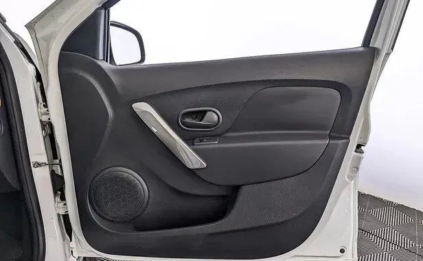 Renault Sandero, II Рестайлинг — фото 10