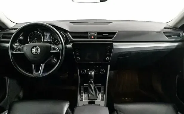 Skoda Superb, III — фото 6