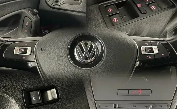 Volkswagen Polo, V Рестайлинг — фото 9