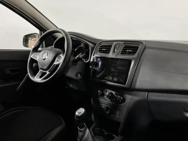 Renault Logan, II Рестайлинг — фото 13