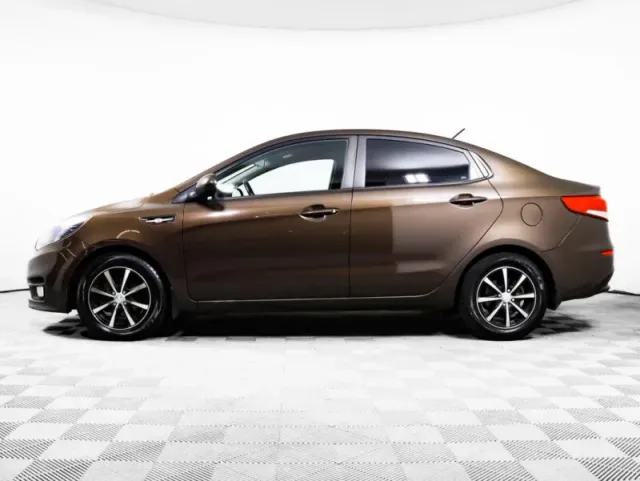 Kia Rio, III Рестайлинг — фото 8