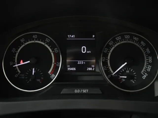 Skoda Rapid, I Рестайлинг — фото 12