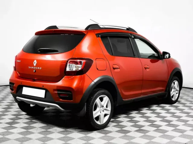 Renault Sandero, II Рестайлинг — фото 4