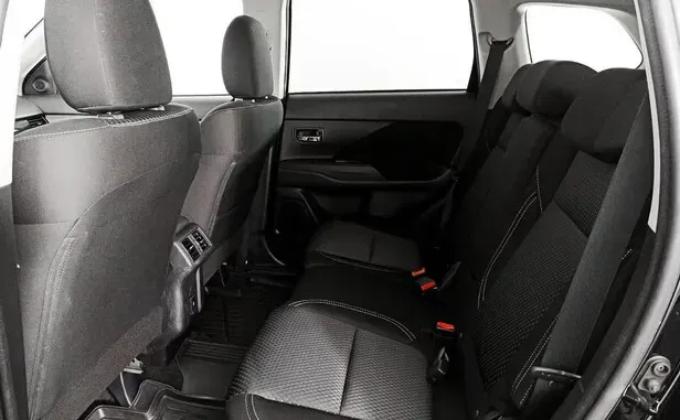 Mitsubishi Outlander, III Рестайлинг 3 — фото 7