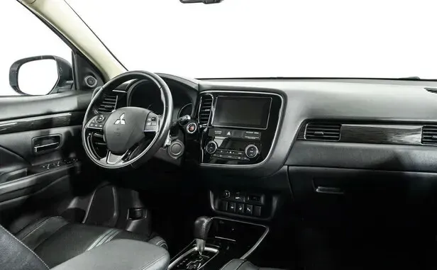 Mitsubishi Outlander, III Рестайлинг 2 — фото 8