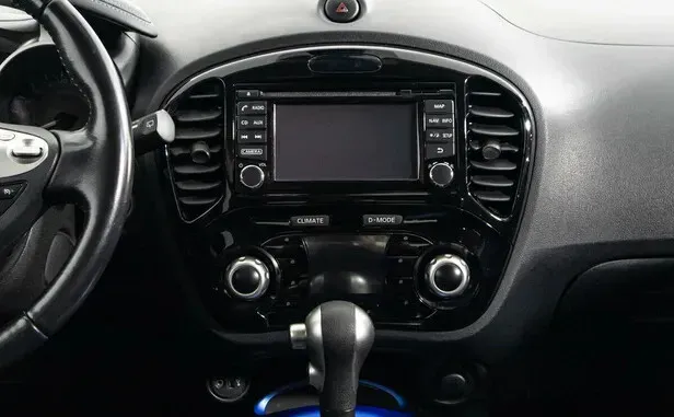 Nissan Juke, I Рестайлинг — фото 10