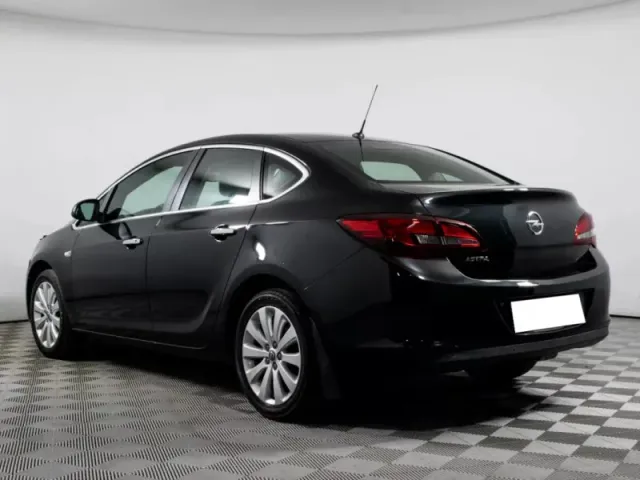 Opel Astra, J Рестайлинг — фото 7