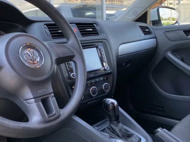 Volkswagen Jetta, VI Рестайлинг — фото 6