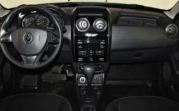 Renault Duster, I Рестайлинг — фото 14