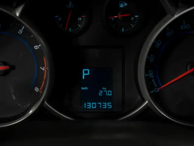 Chevrolet Cruze, I Рестайлинг — фото 8