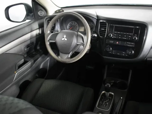 Mitsubishi Outlander, III Рестайлинг — фото 22