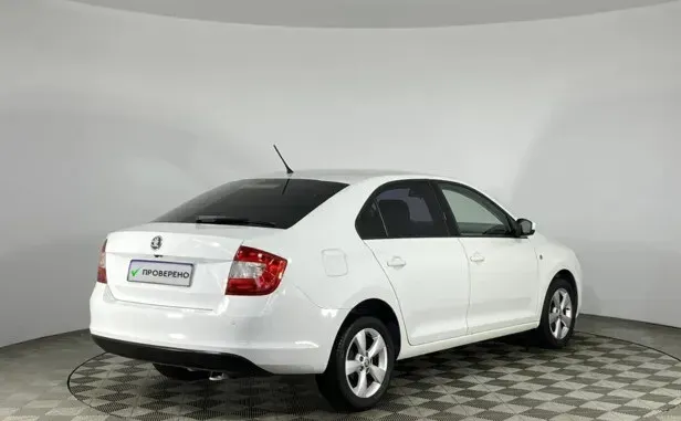 Skoda Rapid, I — фото 2