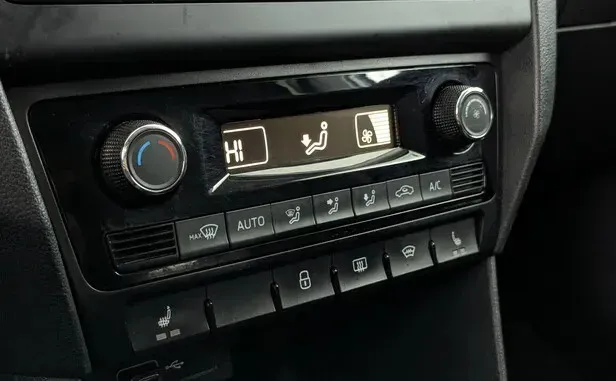 Skoda Rapid, I Рестайлинг — фото 10