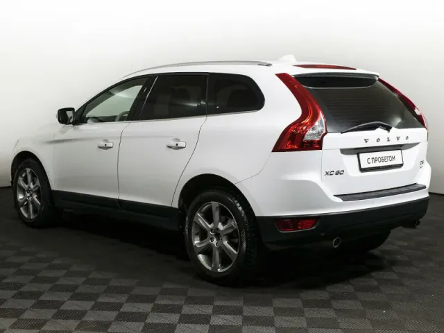Volvo XC60, I — фото 6