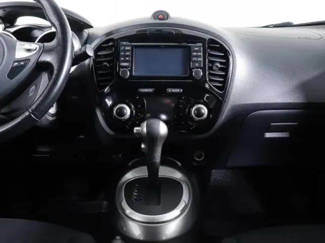 Nissan Juke, I Рестайлинг — фото 17