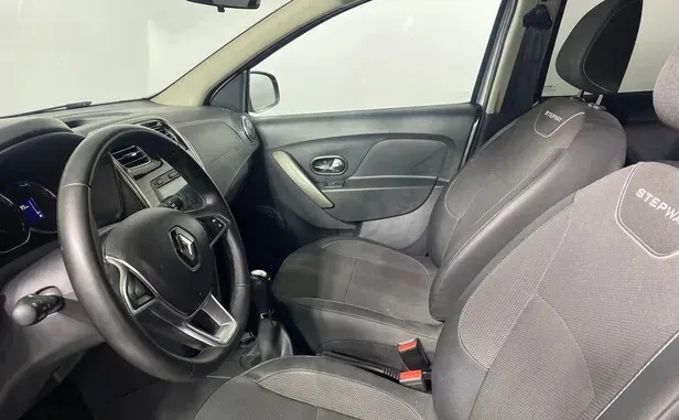 Renault Sandero, II Рестайлинг — фото 5