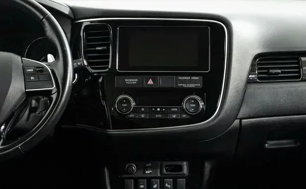 Mitsubishi Outlander, III Рестайлинг 2 — фото 12