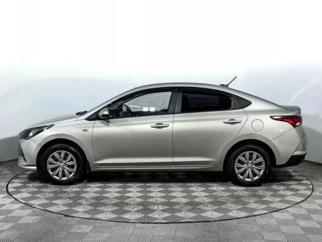 Hyundai Solaris, II Рестайлинг — фото 8