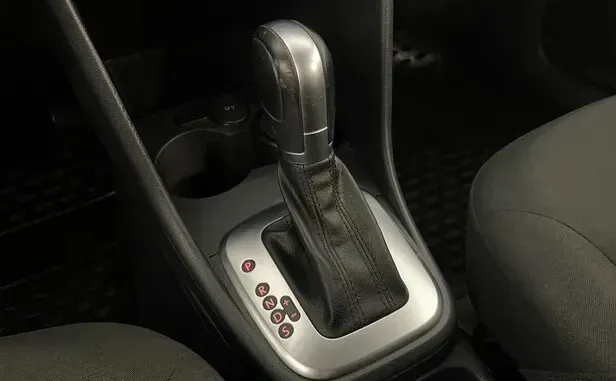 Volkswagen Polo, V Рестайлинг — фото 8