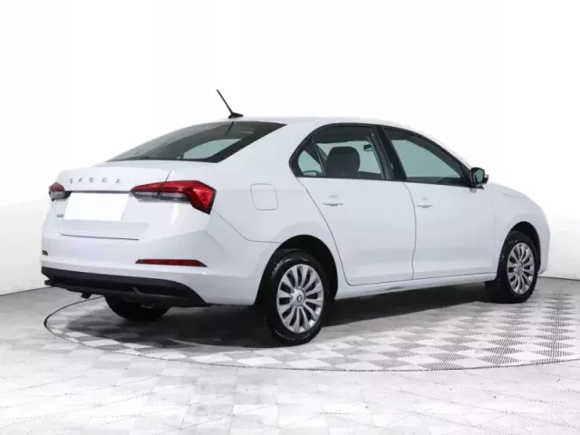 Skoda Rapid, II — фото 5