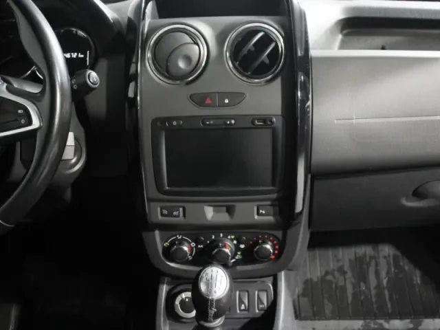 Renault Duster, I Рестайлинг — фото 15