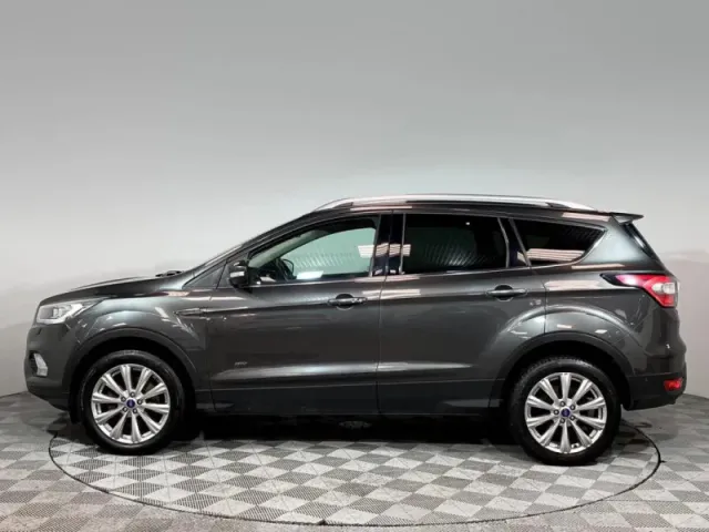 Ford Kuga, II Рестайлинг — фото 8