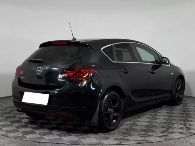 Opel Astra, J Рестайлинг — фото 4