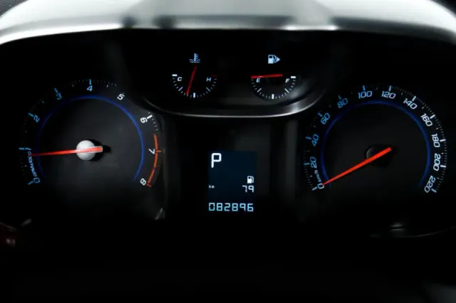Chevrolet Orlando — фото 10