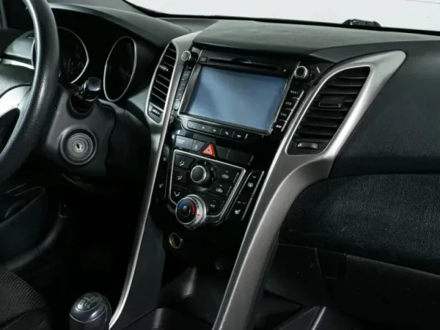Hyundai i30, II — фото 7