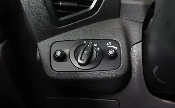 Ford Kuga, II Рестайлинг — фото 14