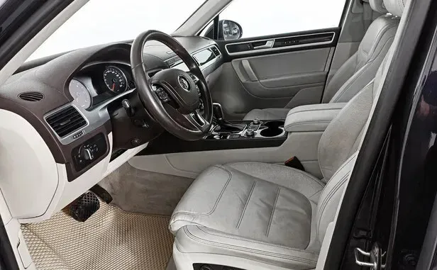 Volkswagen Touareg, II Рестайлинг — фото 6