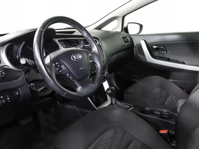 Kia Ceed, II Рестайлинг — фото 12