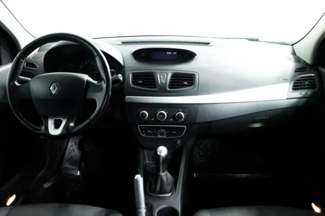 Renault Megane, III — фото 12