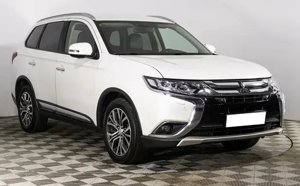 Mitsubishi Outlander, III Рестайлинг 2 — фото 3