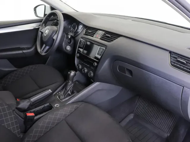 Skoda Octavia, III (A7) Рестайлинг — фото 9