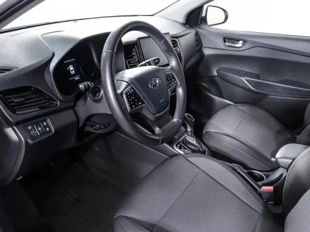Hyundai Solaris, II Рестайлинг — фото 16
