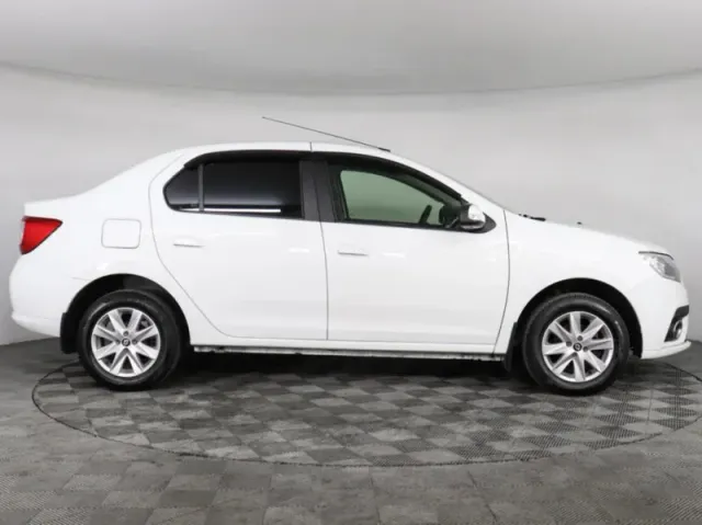 Renault Logan, II Рестайлинг — фото 4