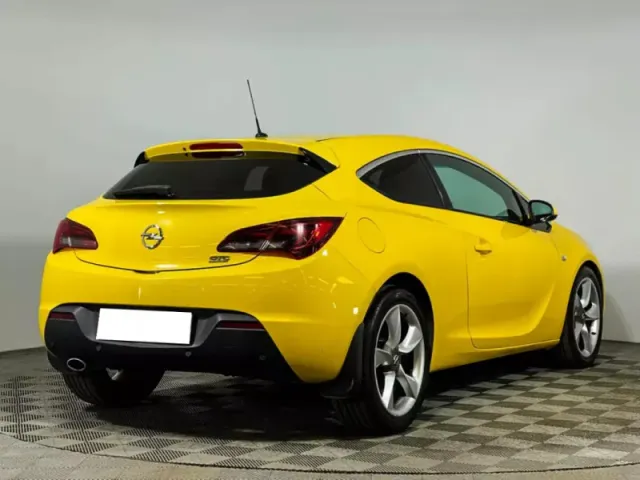 Opel Astra, J Рестайлинг — фото 5