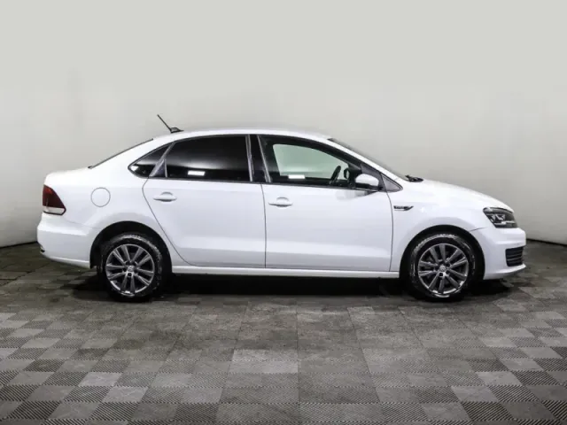 Volkswagen Polo, V Рестайлинг — фото 4